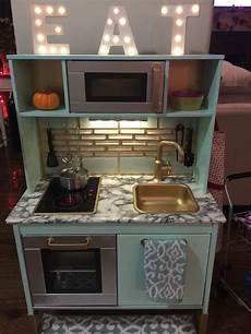 Pressure Painting And Drying Cabinets